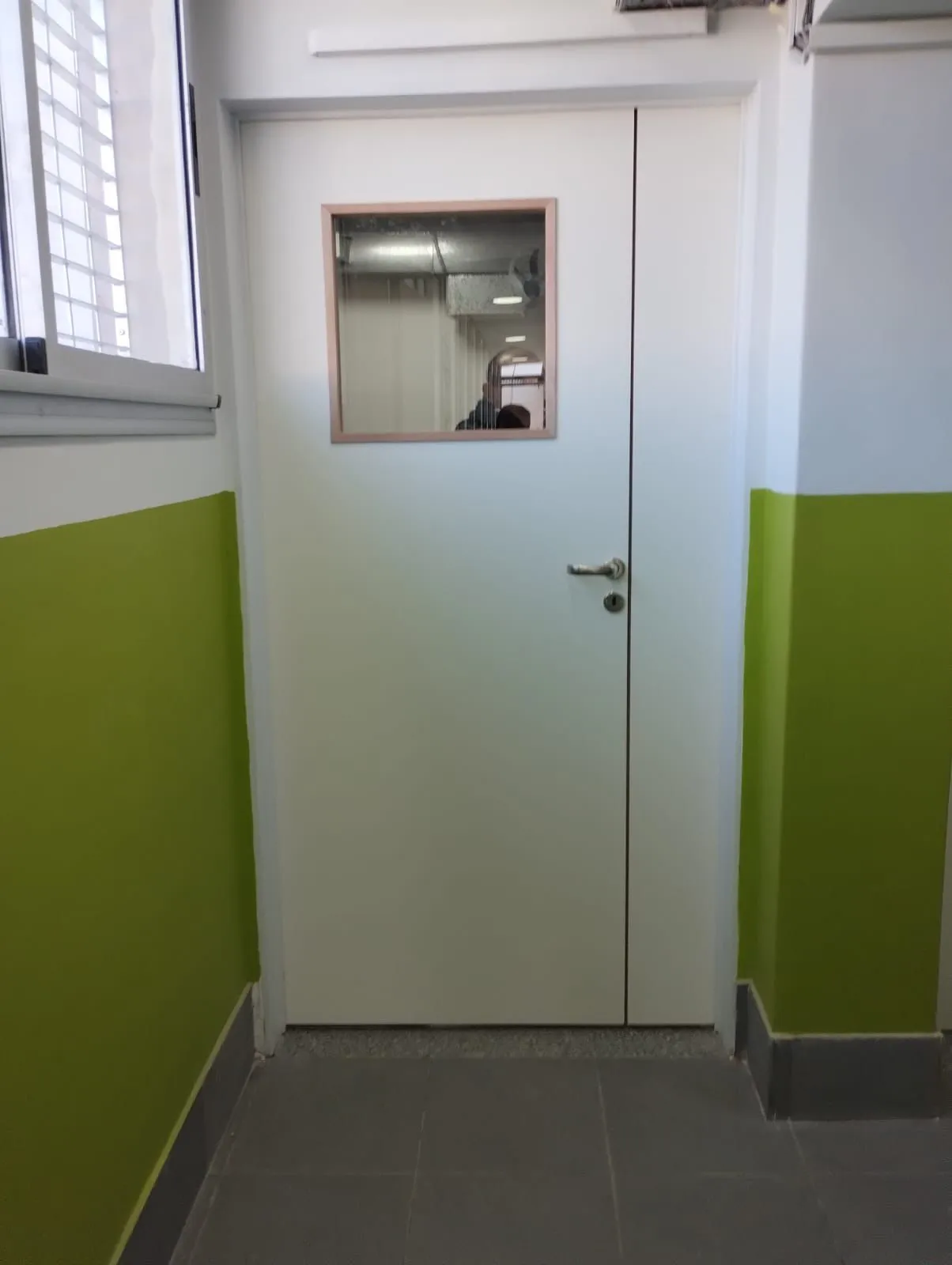 Aberturas en consultorios médicos