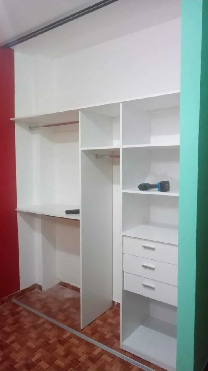 Interior placard melamina laqueada